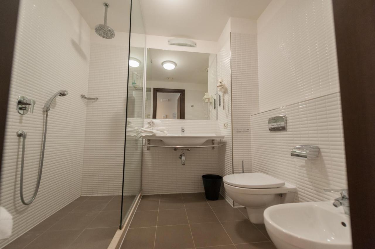 Kona Hotel Verona By Kleos Group Collection Negrar Εξωτερικό φωτογραφία