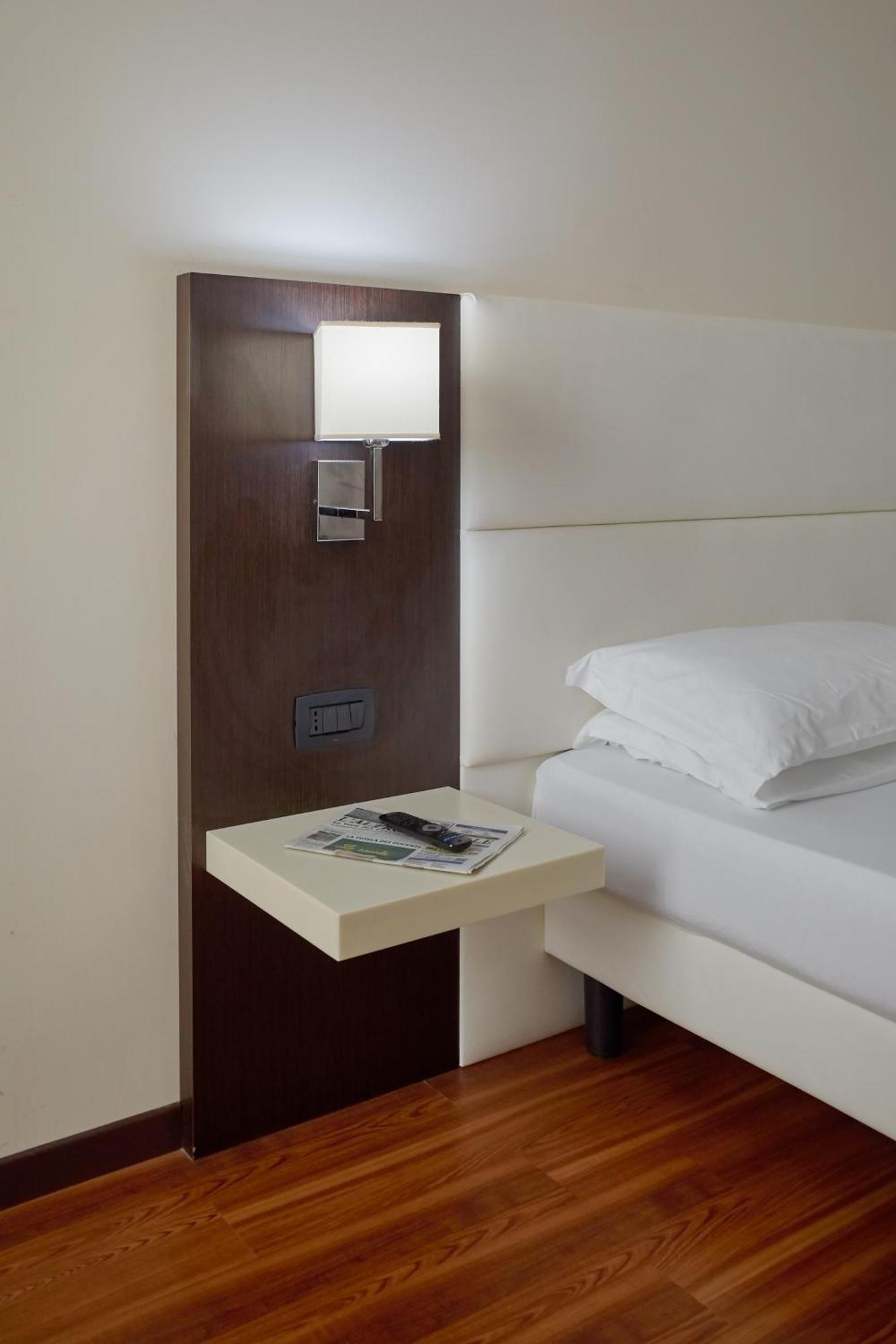 Kona Hotel Verona By Kleos Group Collection Negrar Εξωτερικό φωτογραφία