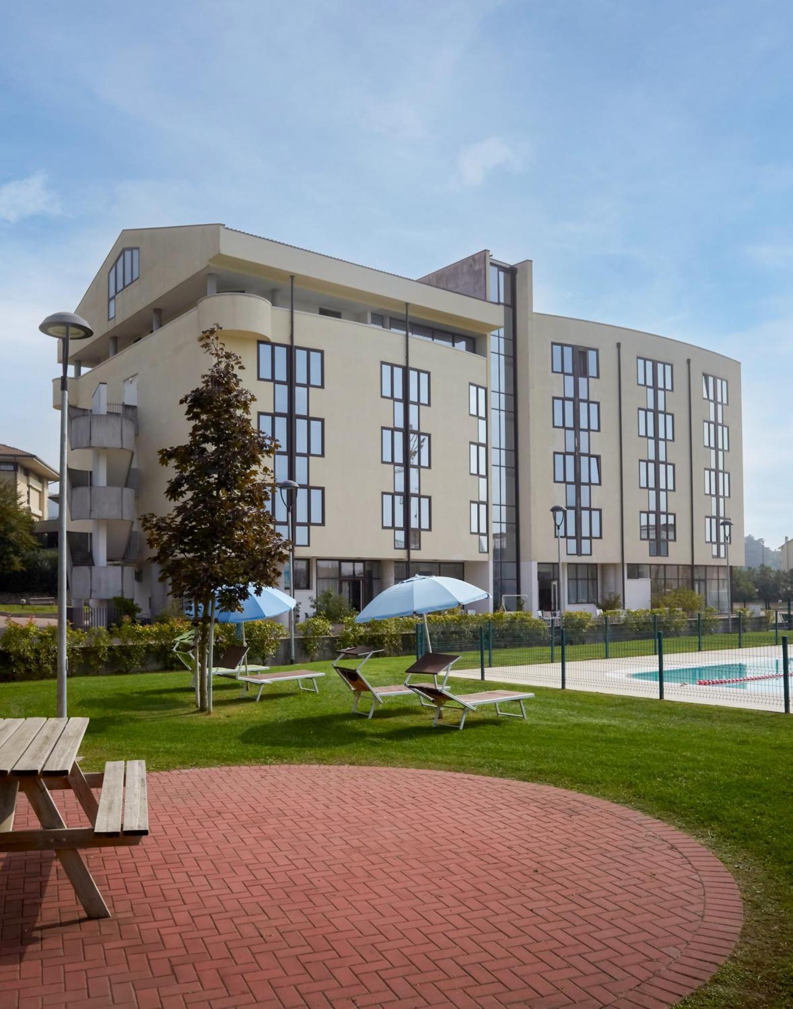 Kona Hotel Verona By Kleos Group Collection Negrar Εξωτερικό φωτογραφία