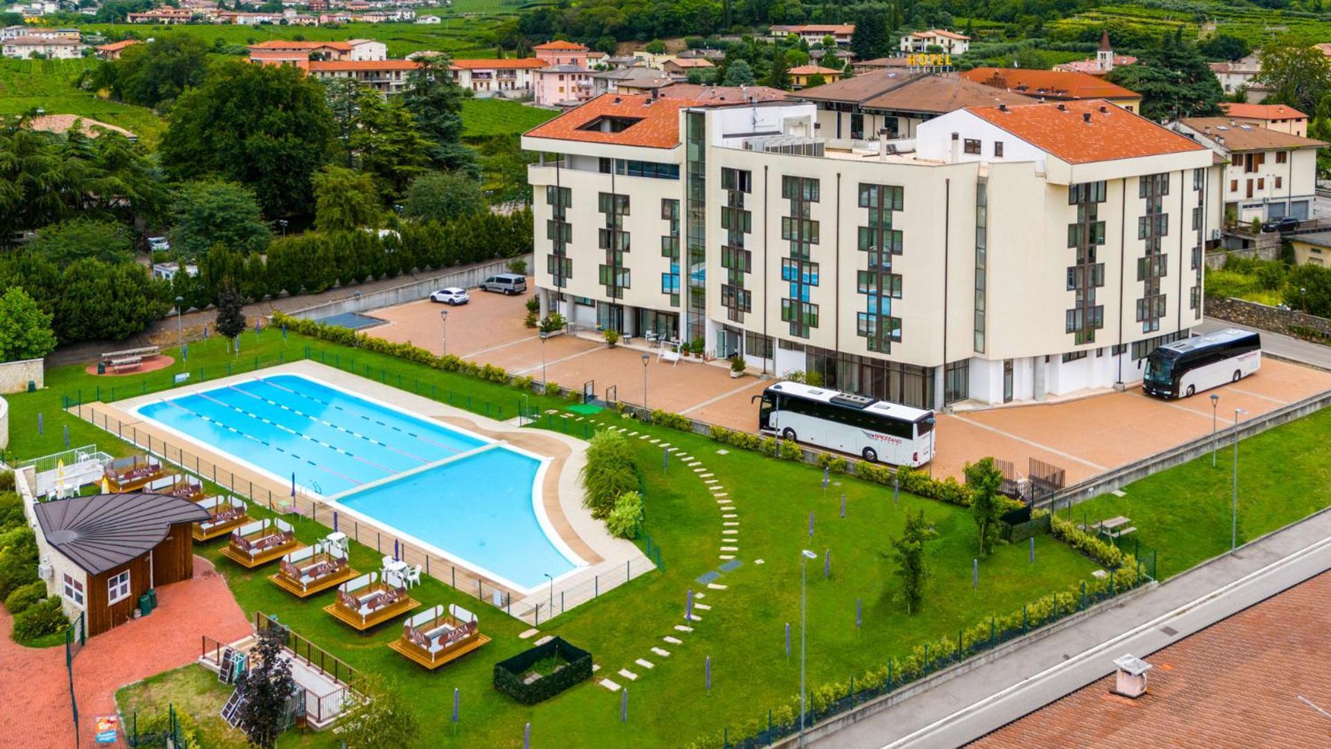 Kona Hotel Verona By Kleos Group Collection Negrar Εξωτερικό φωτογραφία