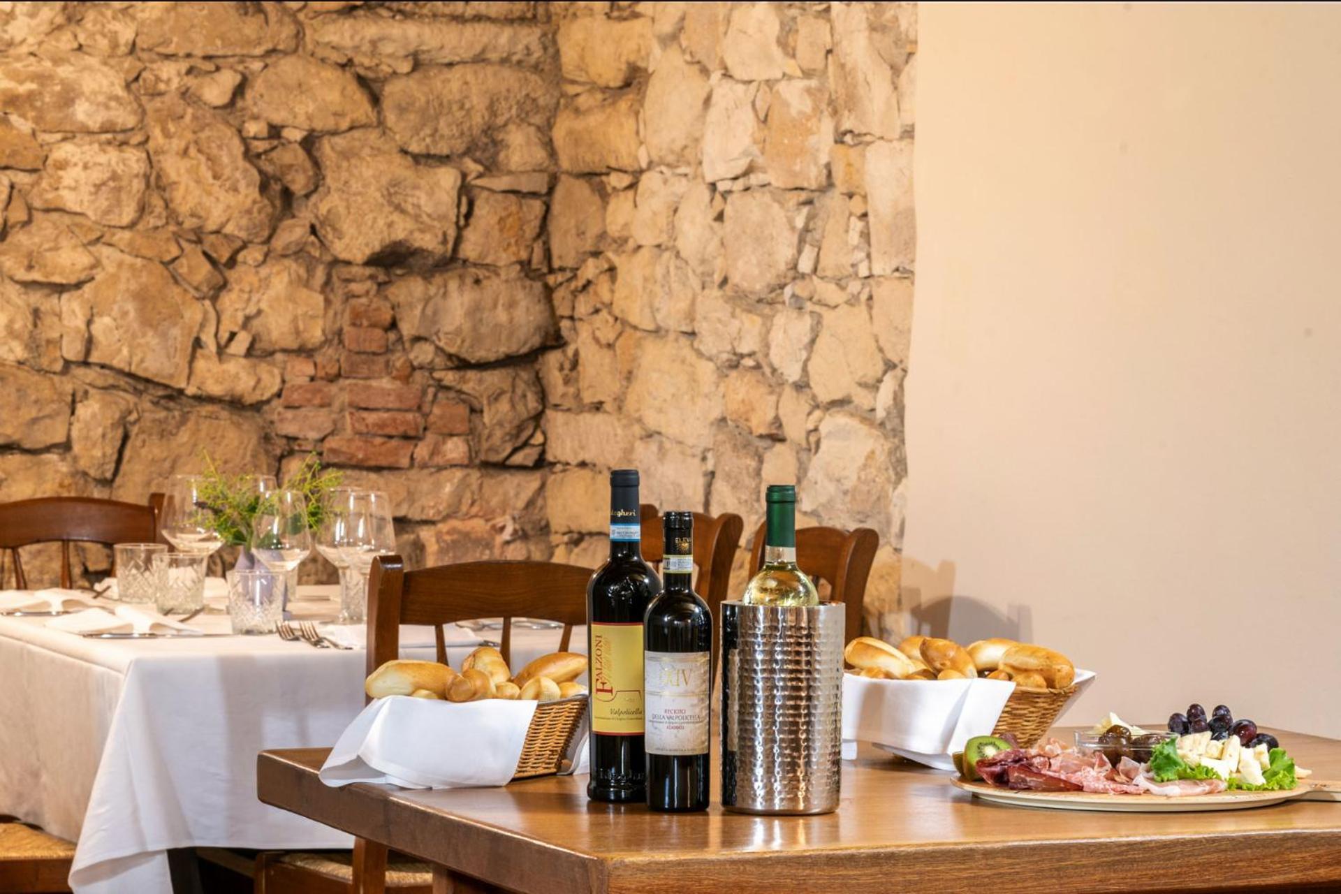 Kona Hotel Verona By Kleos Group Collection Negrar Εξωτερικό φωτογραφία
